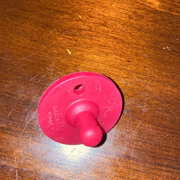 Ryan & Rose pacifier - Picture 4 of 10